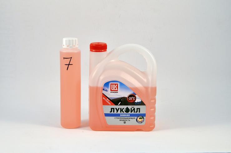 Омывающая жидкость может сломать фары