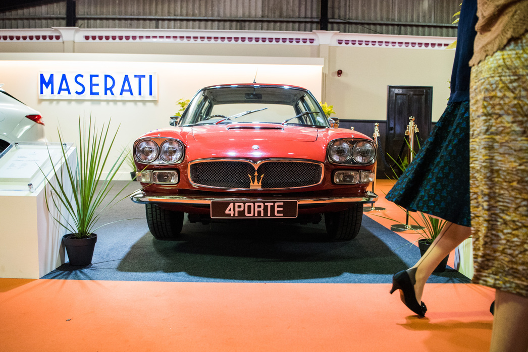 
Конечно же, особое место в экспозиции застолбил за собой новейший Maserati Levante GTS с двигателем V8. А это целых 530 сил мощности под капотом! 