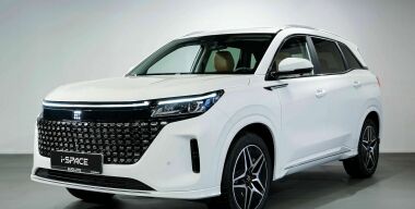 Раскрыты технические характеристики гибридного кроссовера Evolute i-Space