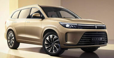 Гибридные кроссоверы AITO будут продаваться в России официально