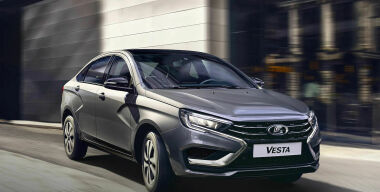 АВТОВАЗ возобновил производство LADA Vesta с автоматической коробкой передач