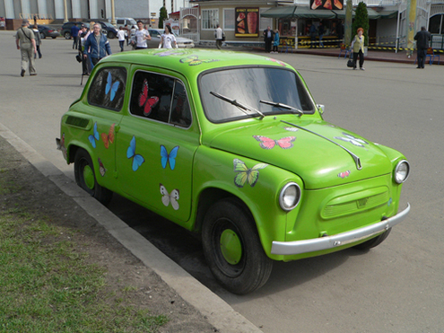 Автомобильная жизнь страны - это не только непомерные штрафы, безумные налоги и другие автопоборы в виде ОСАГО или, скажем, цен на топливо.