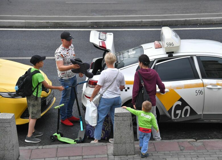 Изображение Высокий спрос: депутаты предложили ограничить цены поездок на такси