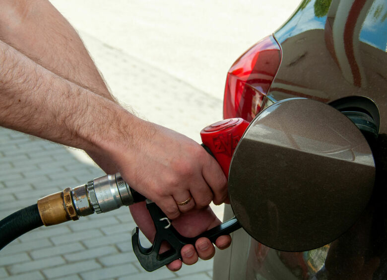 Изображение АИ−95 Pro: почему глупо переплачивать за «улучшенные» сорта бензина