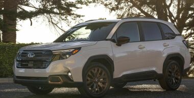 Subaru показала кроссовер Forester нового поколения