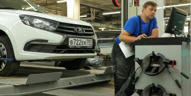 Новогодние традиции: с 1 января техосмотр снова подорожает