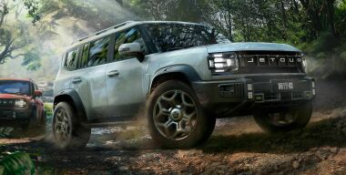 Jetour раскрыл сроки начала российских продаж брутального кроссовера T2