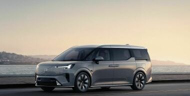 Volvo рассекретила первый в истории марки минивэн