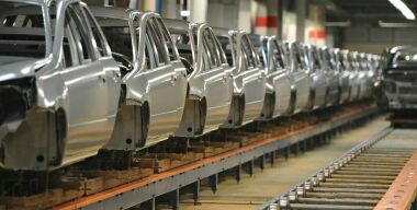 Как связано подорожание куриных яиц с проблемами отечественного автопрома