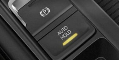 Что в действительности будет, если на ходу активировать электронный стояночный тормоз