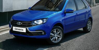 АВТОВАЗ продал 1,5 миллиона автомобилей семейства LADA Granta