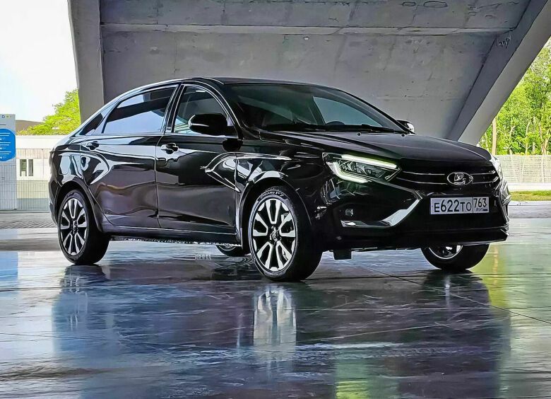 Изображение АВТОВАЗ раскрыл сроки начала производства удлиненной LADA для чиновников