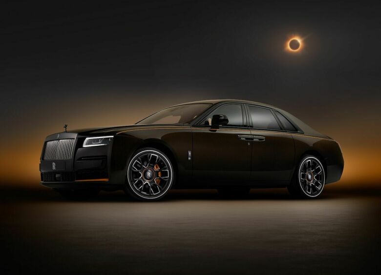 Изображение Rolls-Royce посвятил спецверсию седана Ghost солнечному затмению