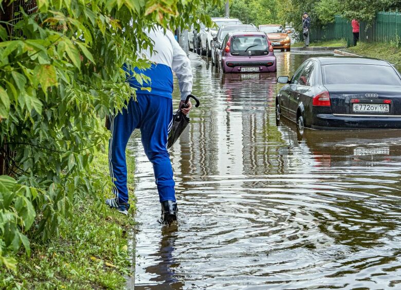 Изображение Как наказать водителя, обрызгавшего вас при езде по лужам