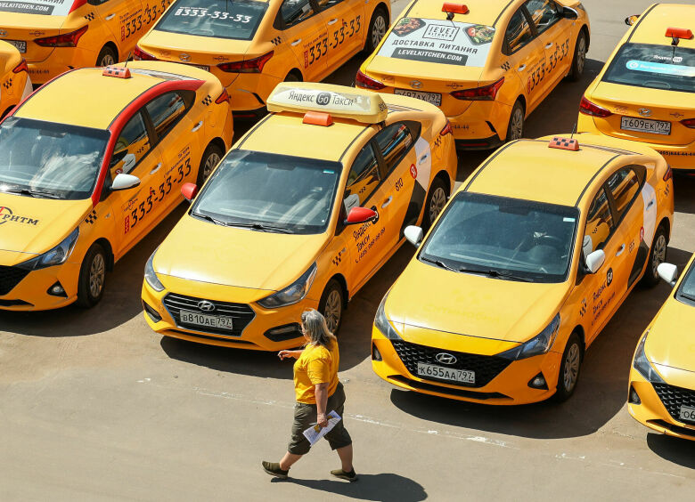 Изображение Таксистов выгонят из российских дворов