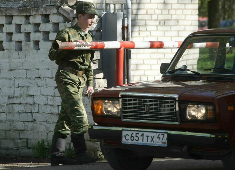 Изображение По национальному признаку: Эстония запретила въезд российских автомобилей