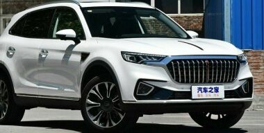 Премиальный кроссовер Hongqi HS5 начали собирать в Белоруссии