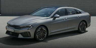 Kia показала обновленный седан K5