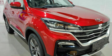 Меньше, но больше: дилеры назвали минимальную стоимость кроссовера Kaiyi X3