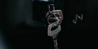 Что заставляет россиян продавать свои автомобили