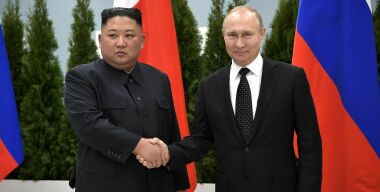 Путин похвастался перед Ким Чен Ыном своим Aurus