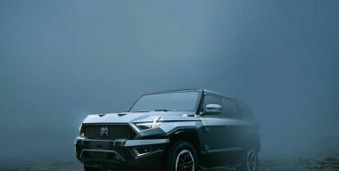 Спортивная «Нива», безумные «китайцы», новые госномера и конец эры электросамокатов: итоги недели