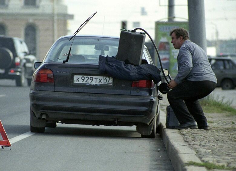 Изображение Как ушлые сотрудники ГИБДД «разводят» водителей за канистру бензина в багажнике