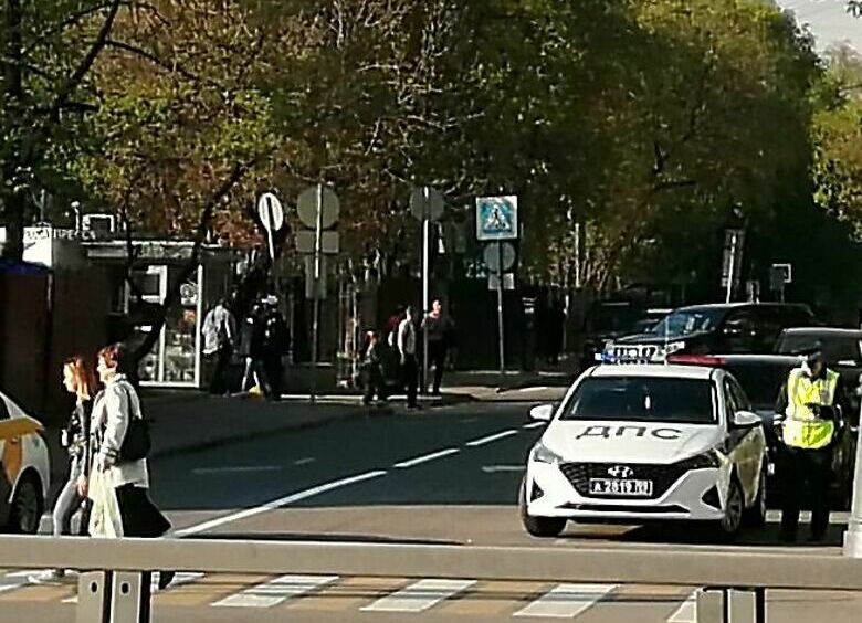 Изображение Вне «зебры»: как пешеходы подставляют водителей под штрафы