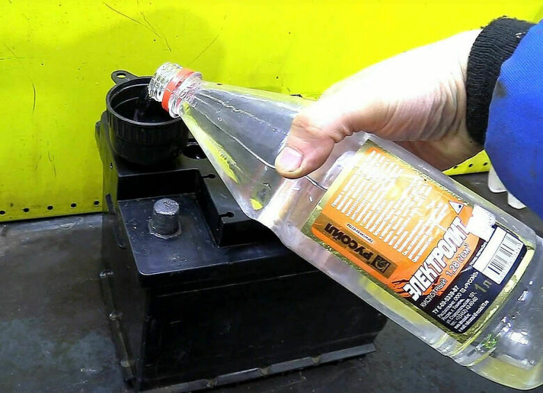 Изображение Как оживить севший аккумулятор с помощью обычной соды
