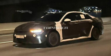 В Сети «засветились» фотографии обновленного седана Kia K5