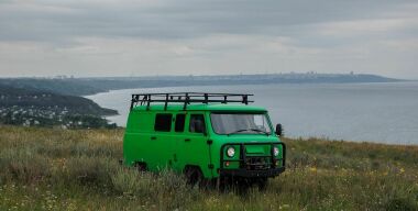 УАЗ «выпек» юбилейную лимитированную партию «буханок» в комплектации СГР