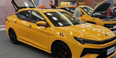 Такси всея Руси: «Москвич 6» готов занять место «корейцев» в автопарках