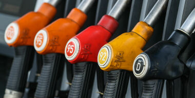 Минэнерго назвало резкий рост цен на бензин «рыночными колебаниями»