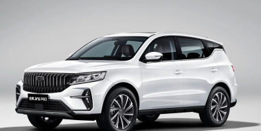 Возвращение бюджетного Emgrand X7: в Россию привезли Geely Vision X6 Pro