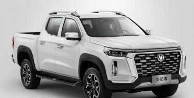 Названа дата старта продаж китайского пикапа Changan Hunter Plus