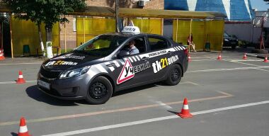 Ученье — тьма: Минпросвещения хочет выпускать на дороги неподготовленных водителей