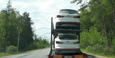 В Москву привезли партию рестайлинговых Jetta VS5 и VS7