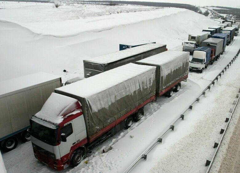 Изображение Страх и ужас М4 «Дон»: тысячи водителей оказались в снежной ловушке