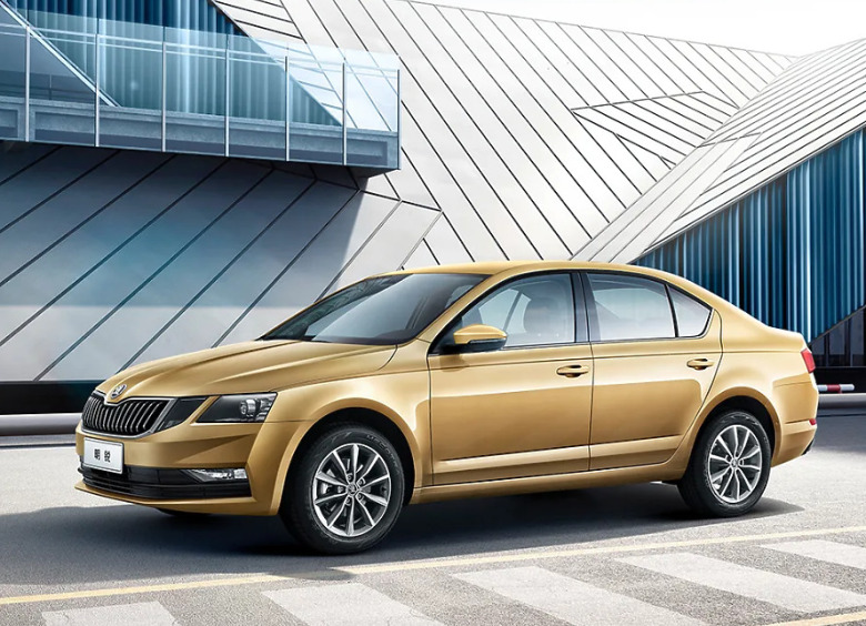 Изображение Российские дилеры возобновили продажи Skoda Octavia предыдущего поколения