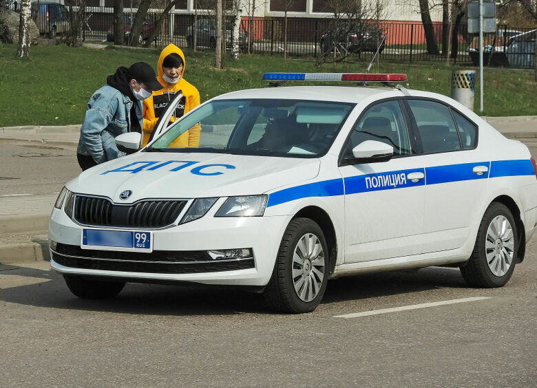 Изображение В каких случаях инспекторы ДПС могут прийти по месту жительства водителя