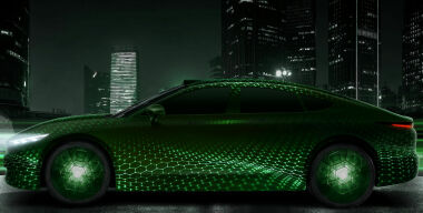 Exeed рассекретил название и внешний вид нового седана для России