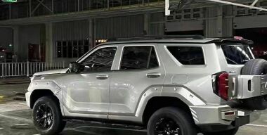 «Танк номер три»: опубликованы первые фото Tank 400