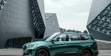 На калининградском «Автоторе» началась сборка кроссоверов китайской марки SWM