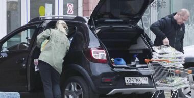 Как автовладельцы по собственной глупости портят двери своих машин