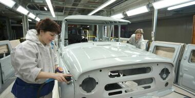 Полиция задержала топ-менеджера УАЗа за взятку от компании-поставщика автозавода