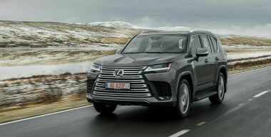 Lexus готовит самую мощную версию модели LX