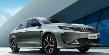 Совсем не бюджетный: седан Kaiyi E5 получил российский ценник