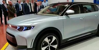 Завод Toyota в Санкт-Петербурге будет выпускать электрокары E-Neva