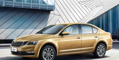 Российские дилеры возобновили продажи Skoda Octavia предыдущего поколения