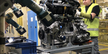 Geely поможет Renault с выпуском силовых агрегатов